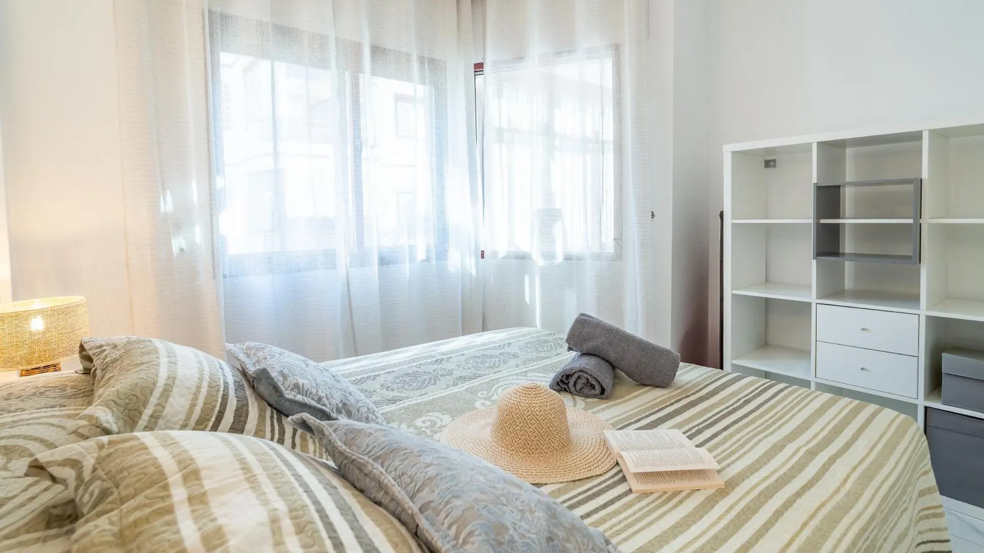 Casa Linda, Front The Beach La Lucera, Ribiera Del Sol Wifi, Ac, Private Parking, Petfriendly Sitio de Calahonda Apartmán