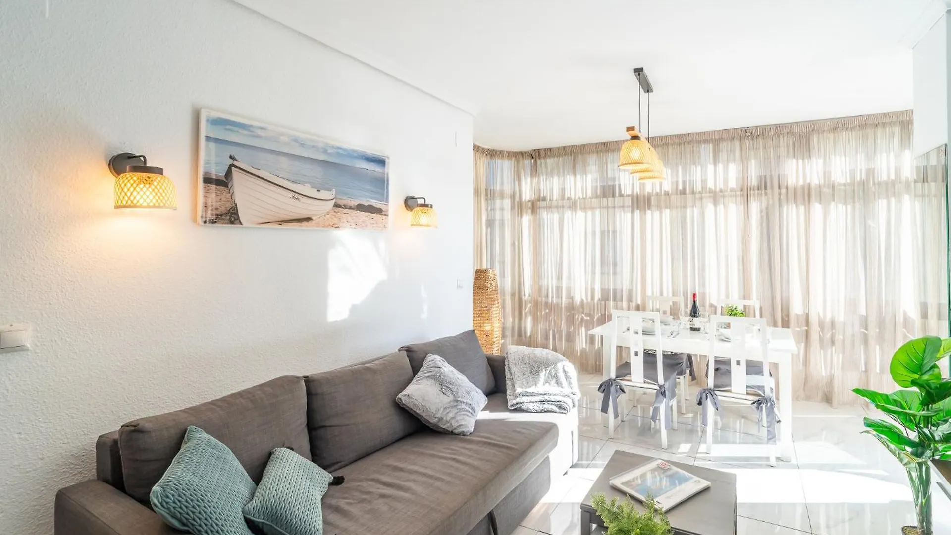 Apartmán Casa Linda, Front The Beach La Lucera, Ribiera Del Sol Wifi, Ac, Private Parking, Petfriendly Sitio de Calahonda