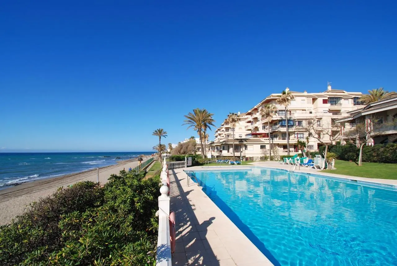 Casa Linda, Front The Beach La Lucera, Ribiera Del Sol Wifi, Ac, Private Parking, Petfriendly Sitio de Calahonda Spain