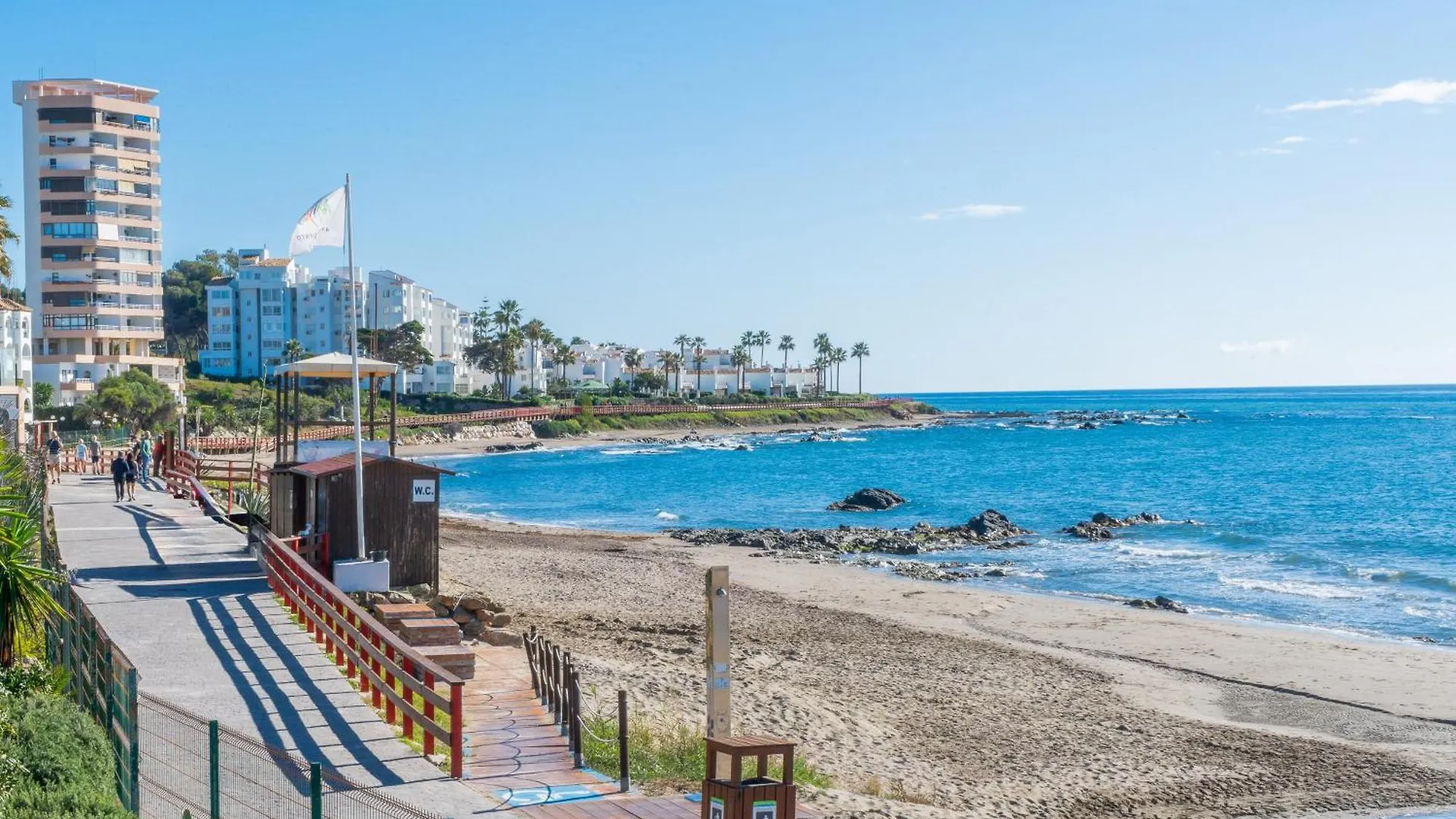 Casa Linda, Front The Beach La Lucera, Ribiera Del Sol Wifi, Ac, Private Parking, Petfriendly Sitio de Calahonda Spain